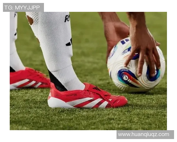 足球明星的运动装备揭秘他们为何选择特定球拍的背后故事